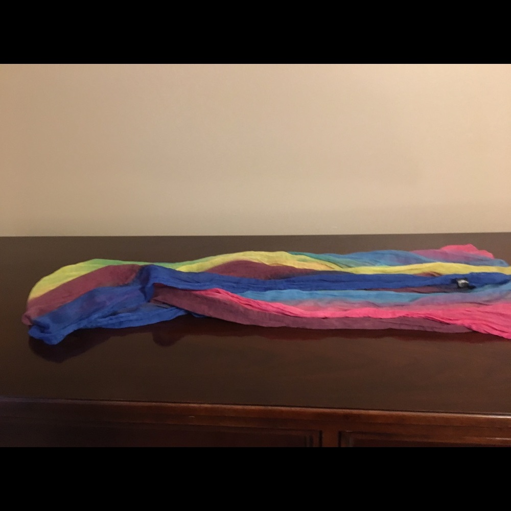 Scarf - Picture 5 of 5